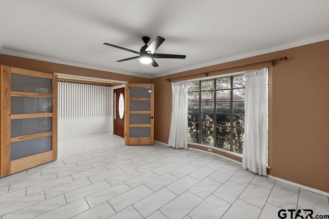 811 Trenton, Tyler, TX 75703