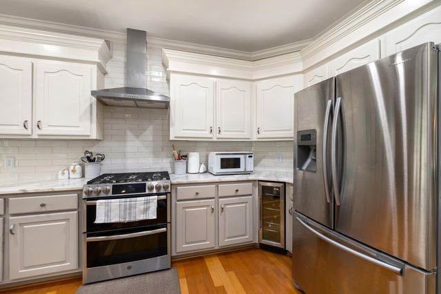 975 Volunteer Court, Sumter, SC 29150