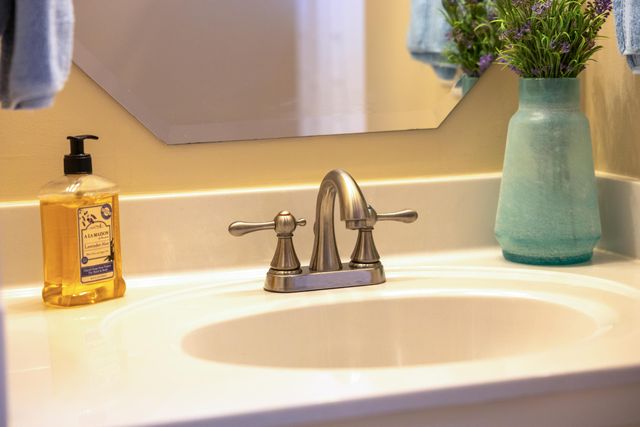 975 Volunteer Court, Sumter, SC 29150