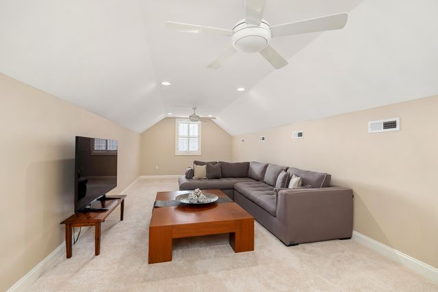 975 Volunteer Court, Sumter, SC 29150