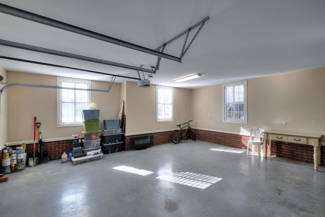 975 Volunteer Court, Sumter, SC 29150