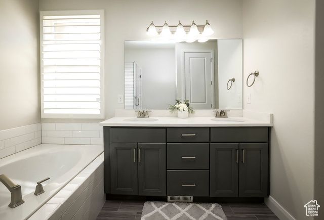 13592 S CONIE BELL DR, Herriman, UT 84096