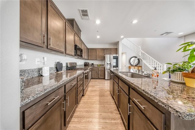 1518 Cobalt Court, Beaumont, CA 92223