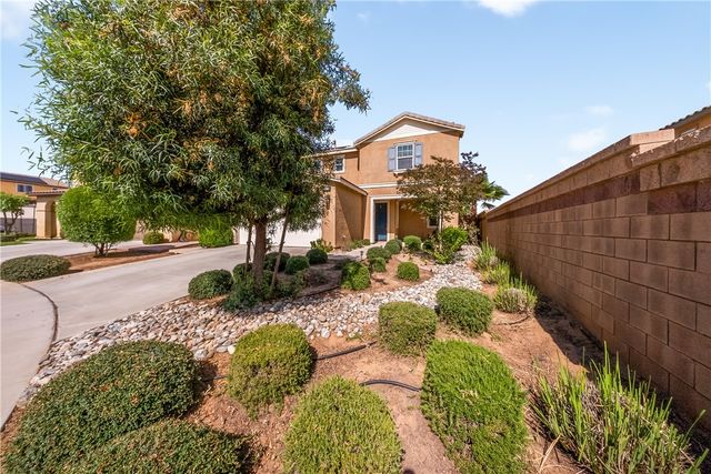 1518 Cobalt Court, Beaumont, CA 92223