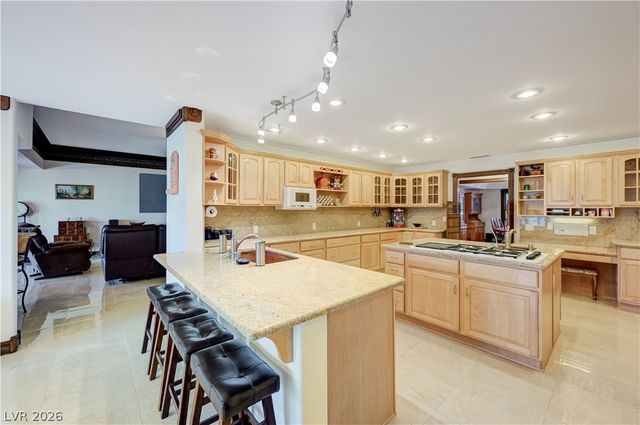 1591 Rocking Horse Drive, Henderson, NV 89002