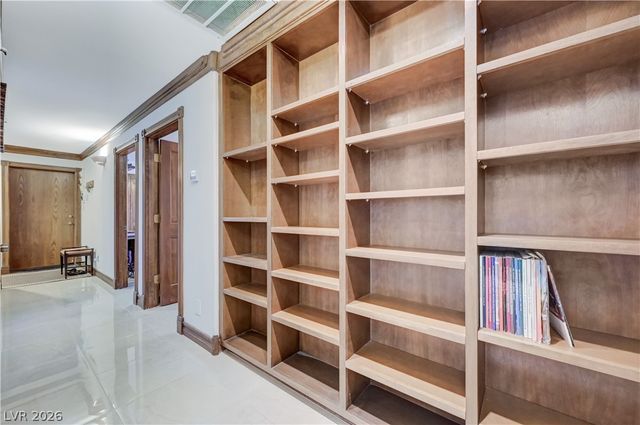 1591 Rocking Horse Drive, Henderson, NV 89002