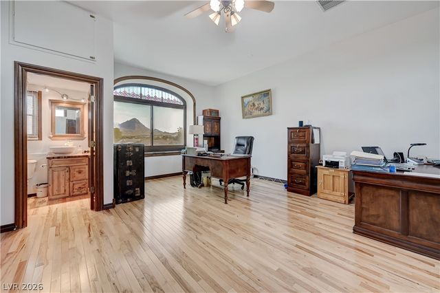 1591 Rocking Horse Drive, Henderson, NV 89002