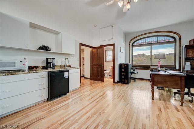 1591 Rocking Horse Drive, Henderson, NV 89002