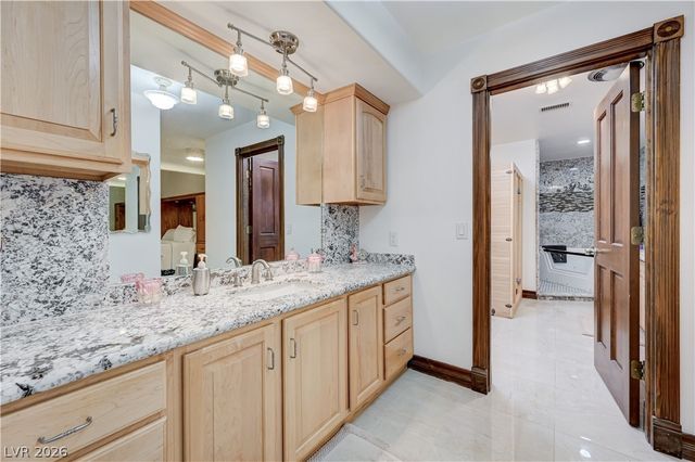 1591 Rocking Horse Drive, Henderson, NV 89002