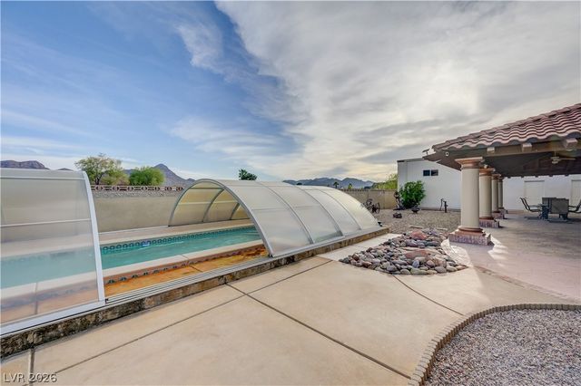 1591 Rocking Horse Drive, Henderson, NV 89002