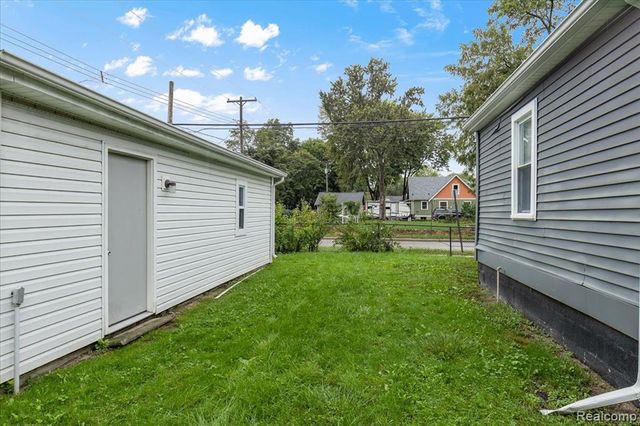 173 W Evelyn Avenue, Hazel Park, MI 48030