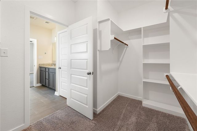 330 Harvest Lake Drive, Snook, TX 77878