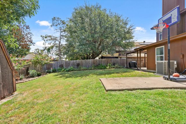8737 Sabinas Trail, Fort Worth, TX 76118