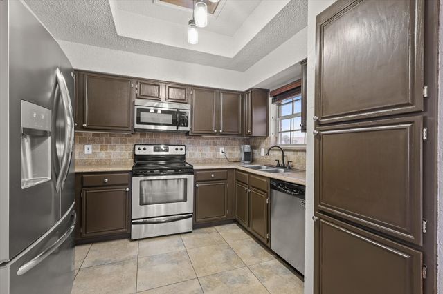 8737 Sabinas Trail, Fort Worth, TX 76118