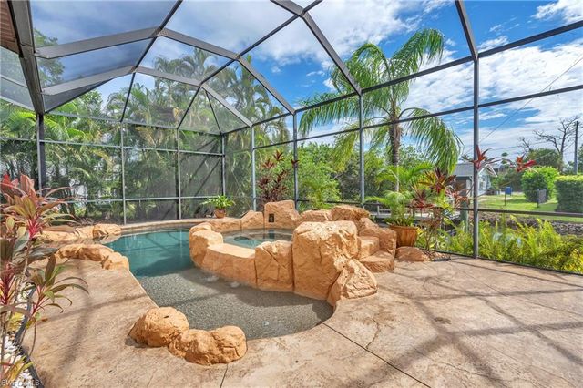 27109 Holly LN, Bonita Springs, FL 34135