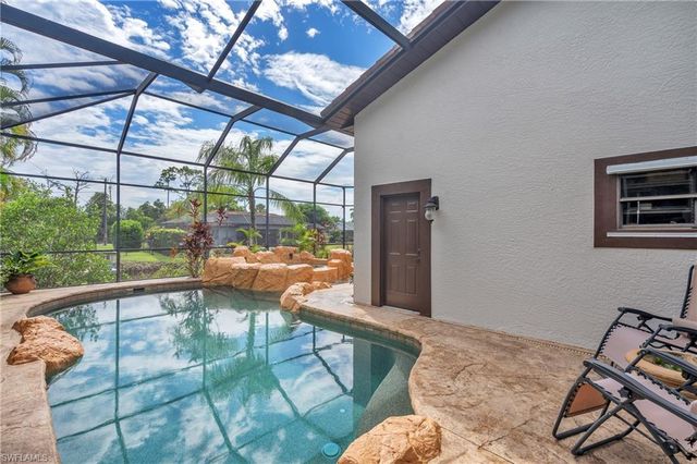 27109 Holly LN, Bonita Springs, FL 34135