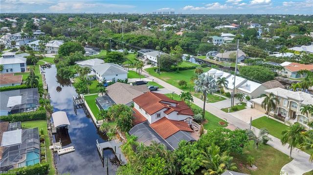 27109 Holly LN, Bonita Springs, FL 34135