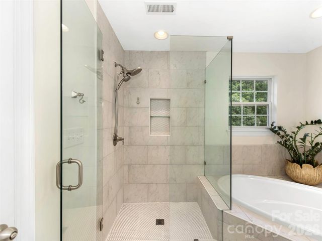 15606 Troubadour Lane, Huntersville, NC 28078