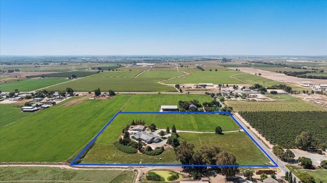 25832 Magnolia Rd, Escalon, CA 95320