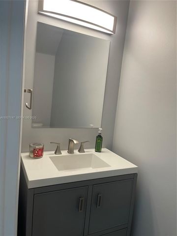 1861 Salerno Cir 1861, Weston, FL 33327