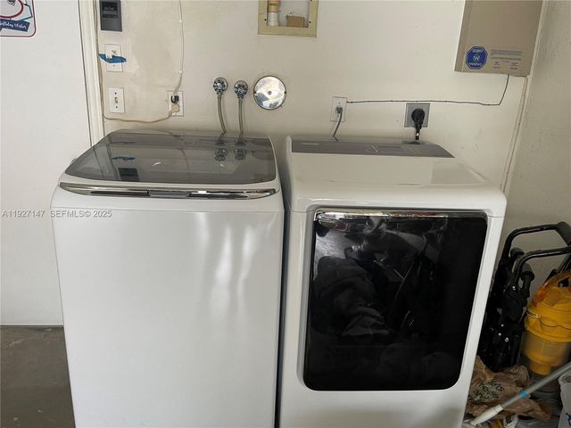 1861 Salerno Cir 1861, Weston, FL 33327