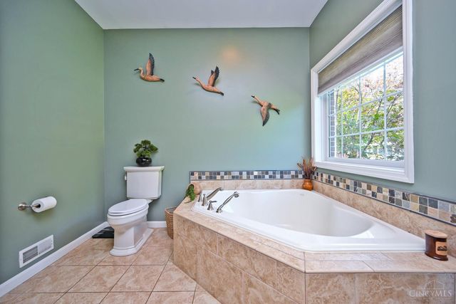 6476 Cedar Lake Lane, Goshen Twp, OH 45140