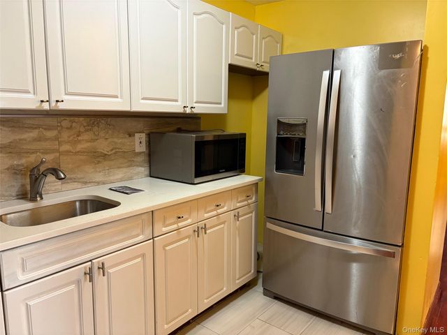 14519 220th Street, Springfield Gardens, NY 11413