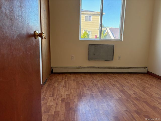 14519 220th Street, Springfield Gardens, NY 11413