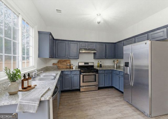 5965 Barrington Lane, Johns Creek, GA 30005