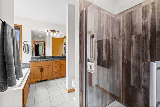 20702 Jaguar Terrace, Lakeville, MN 55044