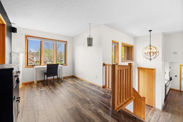 20702 Jaguar Terrace, Lakeville, MN 55044