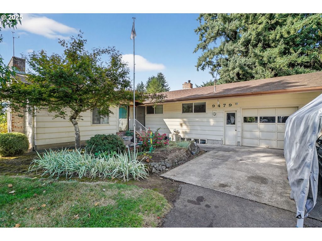 9479 Se HILLCREST Rd, Happy Valley, OR 97086