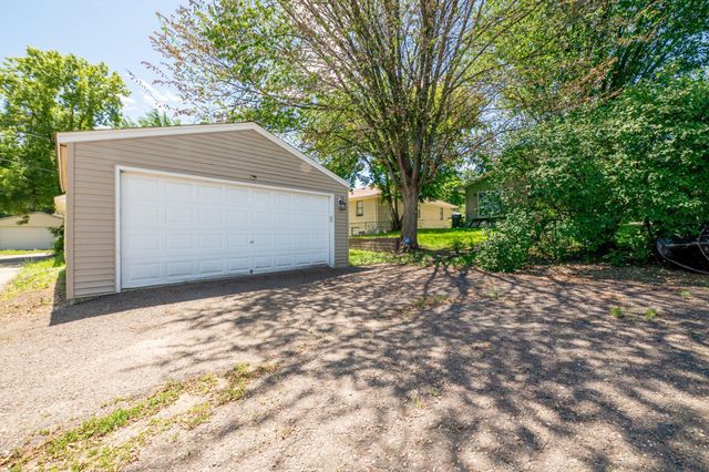 5218 N 4th Street, Minneapolis, MN 55430