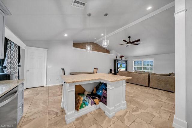 1826 NE 17th PL, Cape Coral, FL 33909