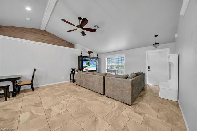 1826 NE 17th PL, Cape Coral, FL 33909