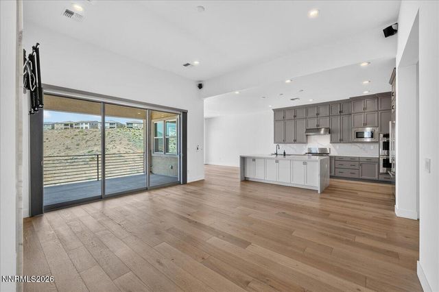 8697 Eagle Chase Trail, Reno, NV 89523