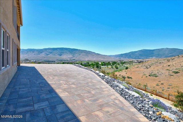 8697 Eagle Chase Trail, Reno, NV 89523
