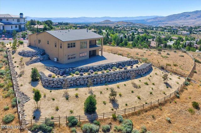 8697 Eagle Chase Trail, Reno, NV 89523