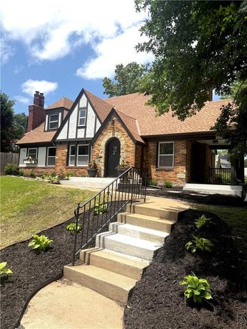 224 E Meyer Boulevard, Kansas City, MO 64113