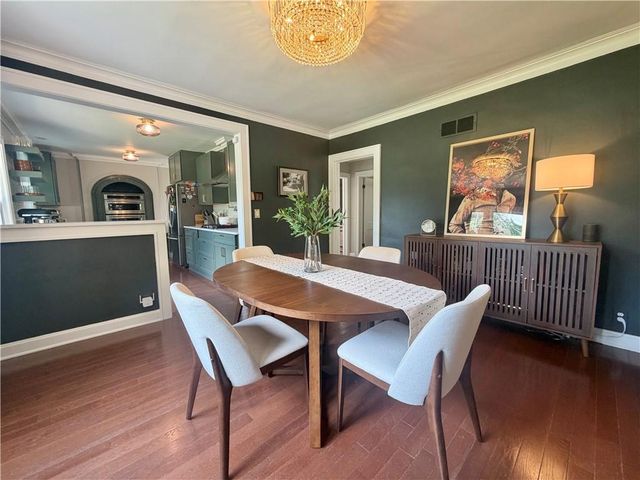 224 E Meyer Boulevard, Kansas City, MO 64113
