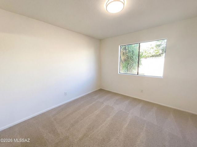 3640 W Koshare Lane, Tucson, AZ 85742