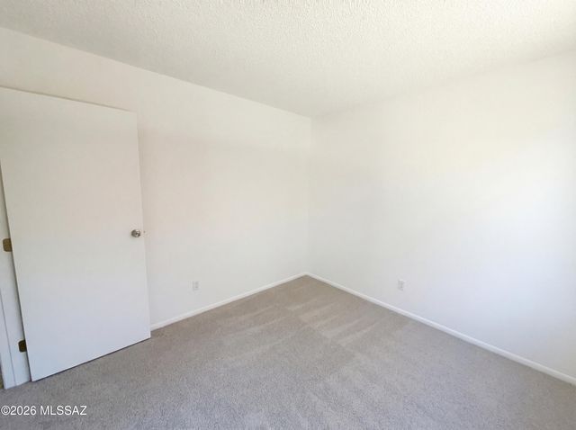 3640 W Koshare Lane, Tucson, AZ 85742