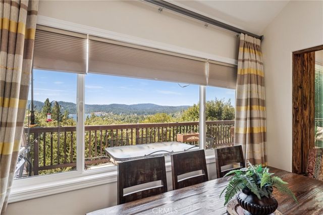 1298 Yellowstone Drive, Lake Arrowhead, CA 92352