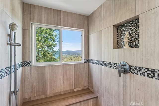 1298 Yellowstone Drive, Lake Arrowhead, CA 92352