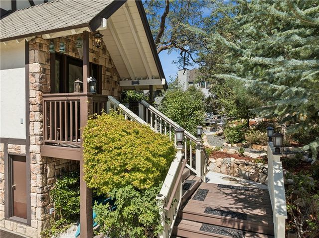 1298 Yellowstone Drive, Lake Arrowhead, CA 92352