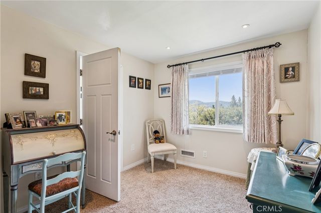 1298 Yellowstone Drive, Lake Arrowhead, CA 92352