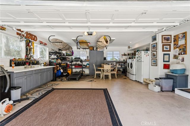 1298 Yellowstone Drive, Lake Arrowhead, CA 92352