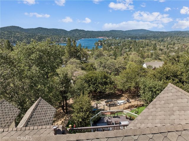1298 Yellowstone Drive, Lake Arrowhead, CA 92352