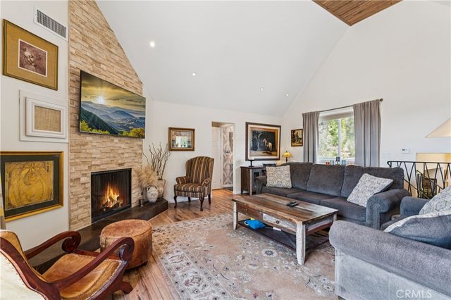 1298 Yellowstone Drive, Lake Arrowhead, CA 92352