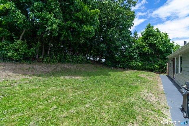 69 Spring Garden Avenue, Waterbury, CT 06708